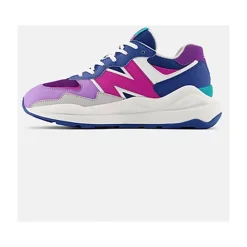 57/40 Sneaker><noscript><img width=