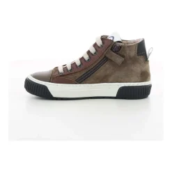 25232525 Sneakers><noscript><img width=