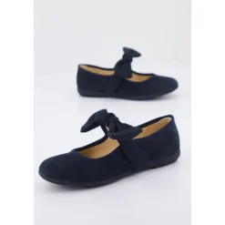 Ballerina><noscript><img width=