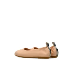 Ballerinas aus Leder><noscript><img width=
