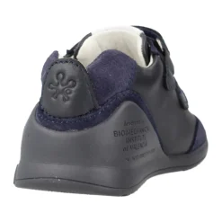 Basic Sportliche Sneakers><noscript><img width=