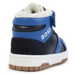 Bedruckte Markensneakers><noscript><img width=