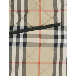 Gepolsterte Kinderjacke Karomuster><noscript><img width=