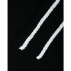 Gestreifter Wollschal><noscript><img width=