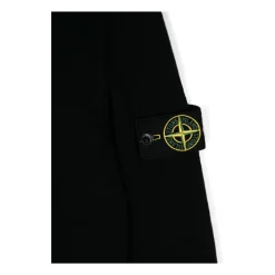 Gestrickter Pullover><noscript><img width=