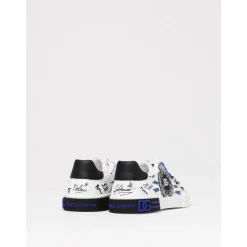 Graffiti Print Sneakers><noscript><img width=