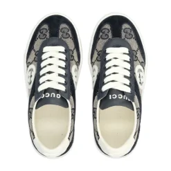 KIDS Sneakers><noscript><img width=