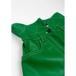 High-waisted Shorts in Unifarbe mit schrägen Taschen><noscript><img width=