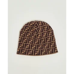 Hut><noscript><img width=