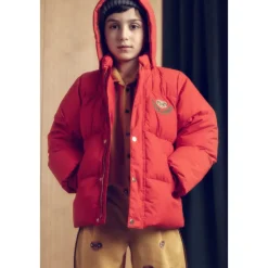 Isolierte Jacke><noscript><img width=