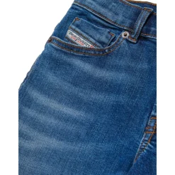 2000-j Schlagjeans><noscript><img width=