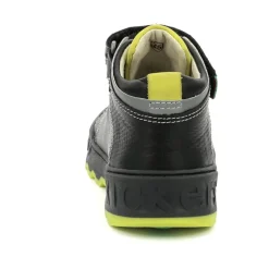 Kick Teen><noscript><img width=