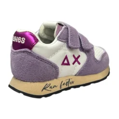 Low Top Sneakers><noscript><img width=