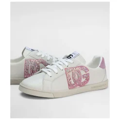 Lässige Sneakers für den Alltag><noscript><img width=