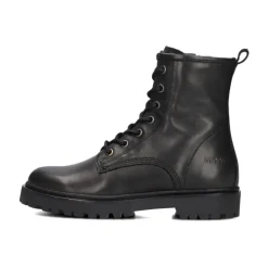 Mädchen e Schnürstiefel>Giga Online