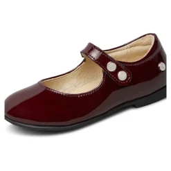 Ovindoli Mary Jane><noscript><img width=