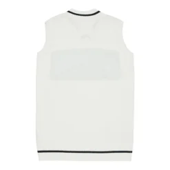 Ärmelloses Kleid mit V-Ausschnitt><noscript><img width=