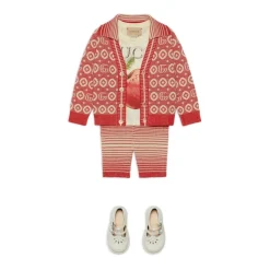 Rote Bermudas Hose><noscript><img width=