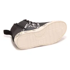 e Sneakers><noscript><img width=