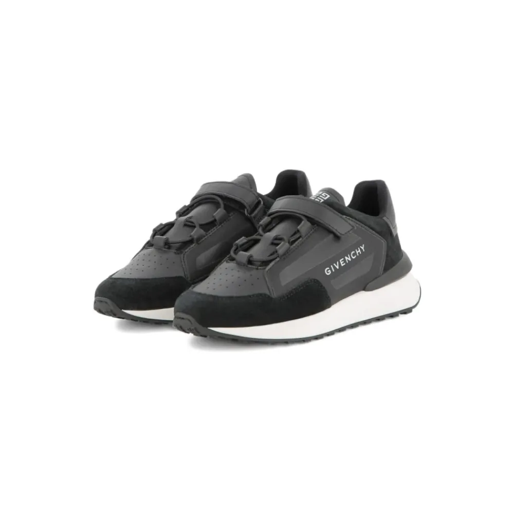 e Sneakers mit Wildledereinsätzen>Givenchy Hot