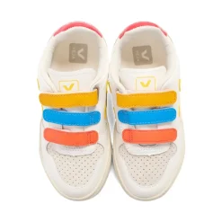 Shoe><noscript><img width=