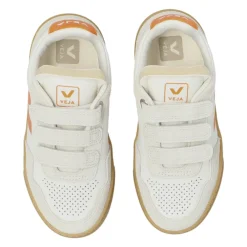 Shoes><noscript><img width=