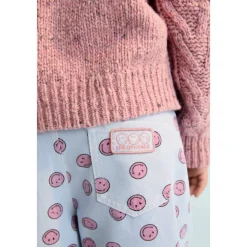 Smiley Pant><noscript><img width=