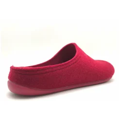 Sneaker><noscript><img width=