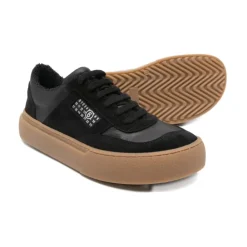 Sneakers><noscript><img width=