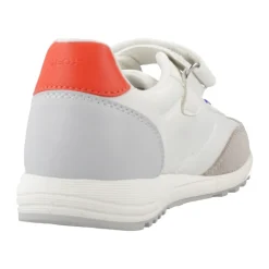 Sneakers><noscript><img width=