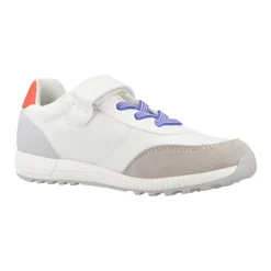 Sneakers><noscript><img width=