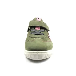 Sneakers><noscript><img width=