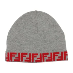 Stilvolle Strickmütze für Komfort>Fendi Outlet