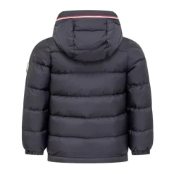 Stilvolle Winterjacke für Männer>Moncler Clearance