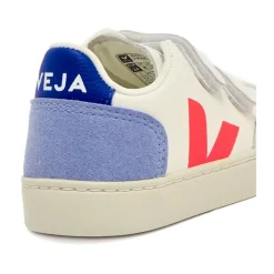 Stylische Sneakers für den Alltag><noscript><img width=