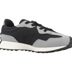 Stylische Sneakers für den Alltag><noscript><img width=