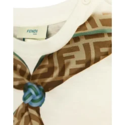 T-Shirt mit Schal-Print><noscript><img width=