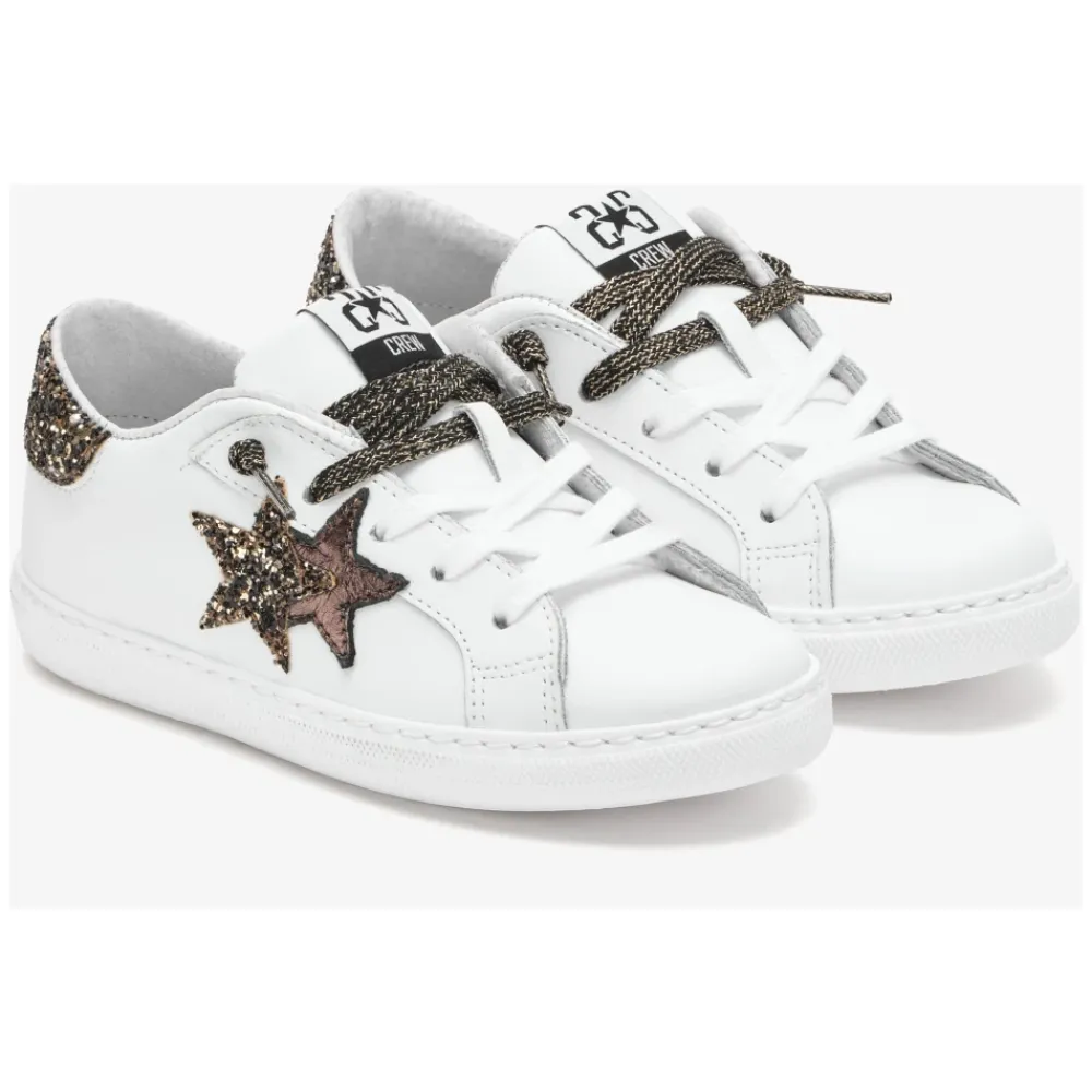 e Low-Top-Sneaker aus Leder mit schwarzen und glitzernden Details>2STAR Sale